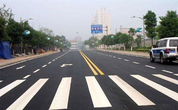 伊吾标线涂料在伊吾环氧地坪项目中的选择与应用